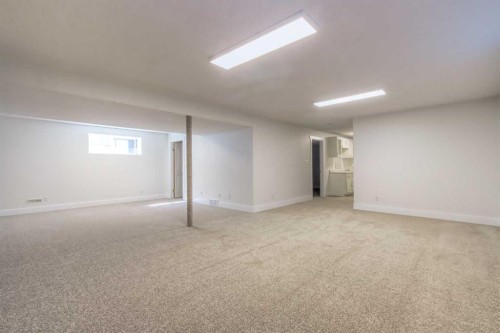 412 Springbank Place Sw, Calgary, AB 
