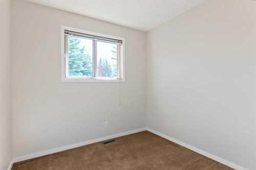 43 Shawinigan Lane Sw, Calgary, AB 