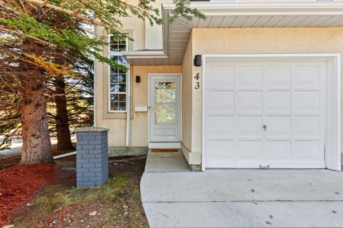 43 Shawinigan Lane Sw, Calgary, AB 