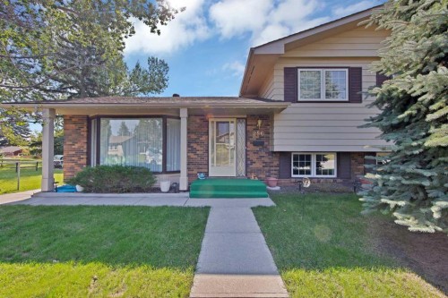 256 Parkwood Close Se, Calgary, AB 