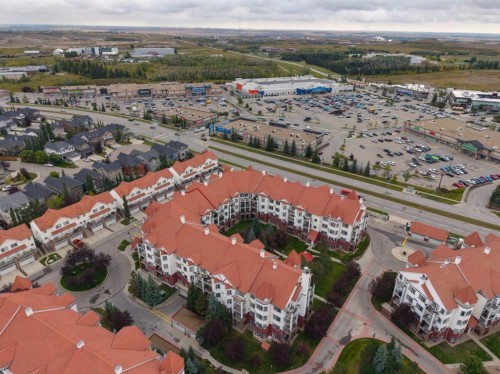 210-20 Royal Oak Plaza Nw, Calgary, AB 