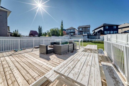 383 Nolan Hill Drive Nw, Calgary, AB 