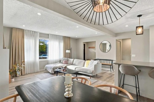 1161 Hunterston Hill Nw, Calgary, AB 