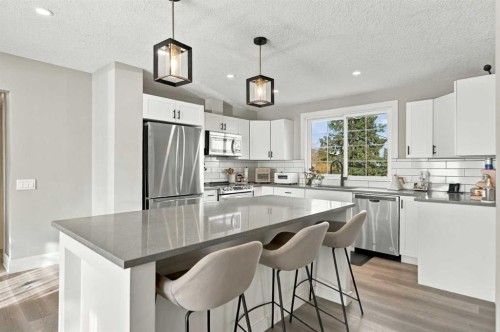 1161 Hunterston Hill Nw, Calgary, AB 