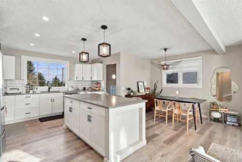 1161 Hunterston Hill Nw, Calgary, AB 