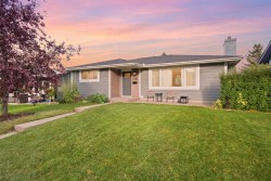 1161 hunterston Hill NW Calgary, AB T2K 4P1