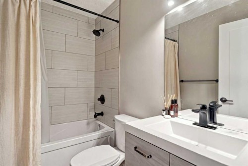 1161 Hunterston Hill Nw, Calgary, AB 