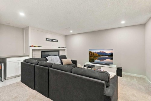1161 Hunterston Hill Nw, Calgary, AB 