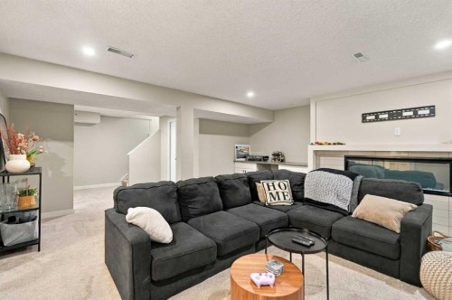 1161 Hunterston Hill Nw, Calgary, AB 