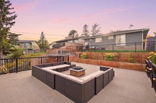 1161 Hunterston Hill Nw, Calgary, AB 