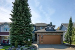 39 Shannon Hill SW Calgary, AB T2Y 2Y7