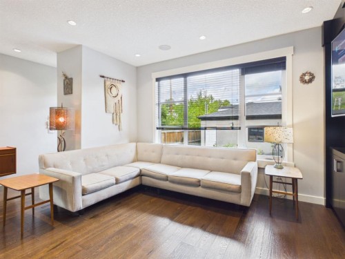 442 23 Avenue Ne, Calgary, AB 
