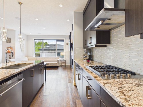 442 23 Avenue Ne, Calgary, AB 