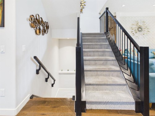 442 23 Avenue Ne, Calgary, AB 
