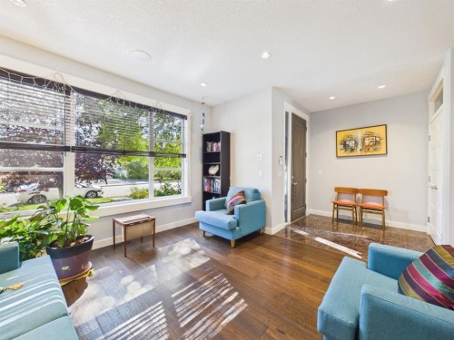442 23 Avenue Ne, Calgary, AB 