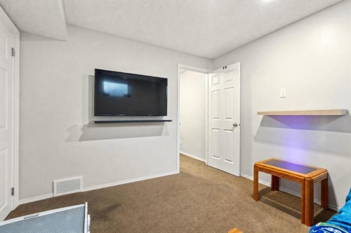 27 Templemont Drive Ne, Calgary, AB 
