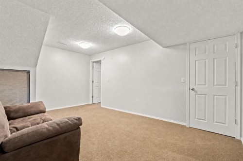 27 Templemont Drive Ne, Calgary, AB 