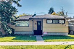 5924 Elbow Drive SW Calgary, AB T2V 1J2
