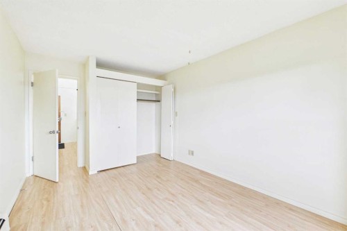 409-3719B 49 Street Nw, Calgary, AB 