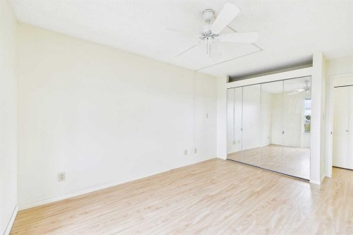 409-3719B 49 Street Nw, Calgary, AB 