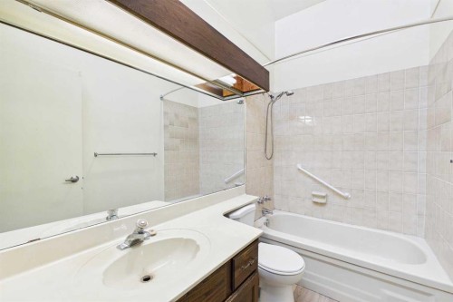 409-3719B 49 Street Nw, Calgary, AB 