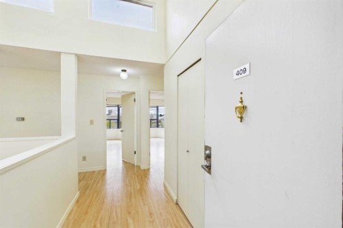 409-3719B 49 Street Nw, Calgary, AB 