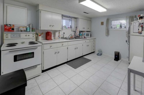 4015 16 Street Sw, Calgary, AB 