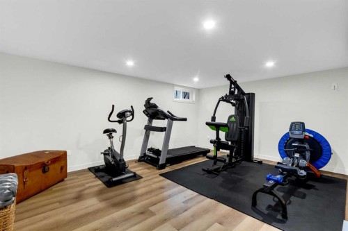 68 Haysboro Crescent Sw, Calgary, AB 