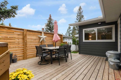 68 Haysboro Crescent Sw, Calgary, AB 