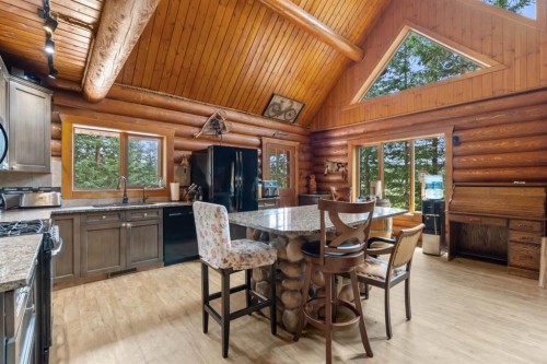11-4147 Highway 587, Rural Mountain View County, AB 