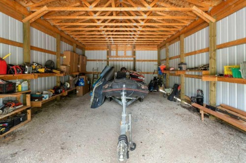 11-4147 Highway 587, Rural Mountain View County, AB 