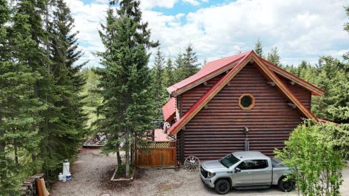 11-4147 Highway 587, Rural Mountain View County, AB 