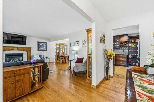 7804 7 Street Sw, Calgary, AB 