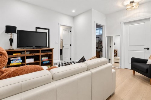 140 25 Avenue Ne, Calgary, AB 