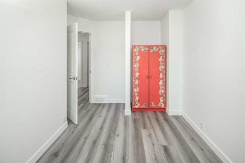 49-1055 72 Avenue Nw, Calgary, AB 