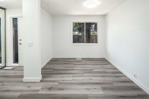 49-1055 72 Avenue Nw, Calgary, AB 