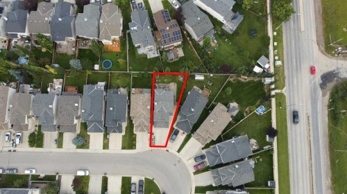 235 Cougar Plateau Way Sw, Calgary, AB 