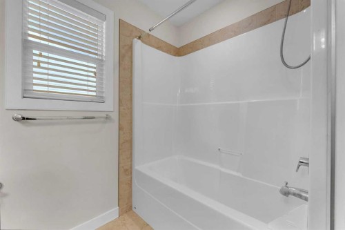 34 Redstone Cove Ne, Calgary, AB 