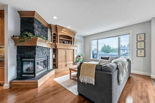 2222 26 Street Sw, Calgary, AB 