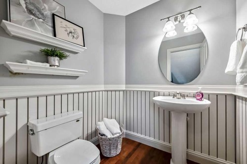 2222 26 Street Sw, Calgary, AB 