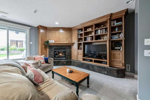 2222 26 Street Sw, Calgary, AB 