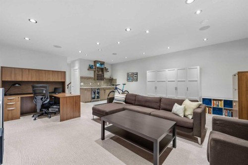 1211 19 Avenue Nw, Calgary, AB 