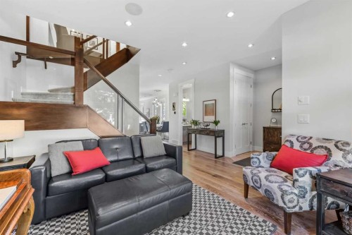 1211 19 Avenue Nw, Calgary, AB 