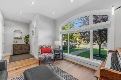 1211 19 Avenue Nw, Calgary, AB 
