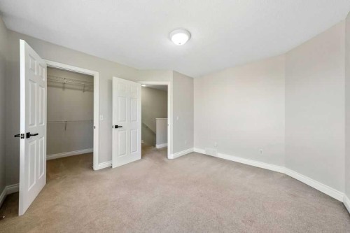2508 72 Avenue Se, Calgary, AB 