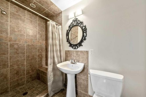 2508 72 Avenue Se, Calgary, AB 
