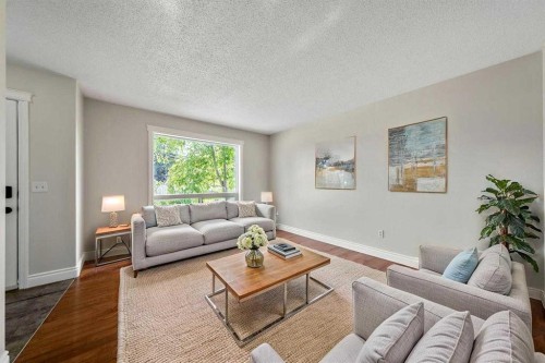 2508 72 Avenue Se, Calgary, AB 