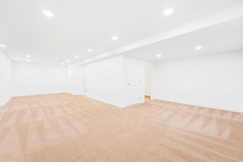 216 Coach Side Road Sw, Calgary, AB 