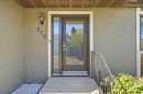 216 Coach Side Road Sw, Calgary, AB 
