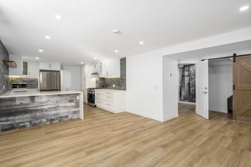 119 Silvercreek Close Nw, Calgary, AB 